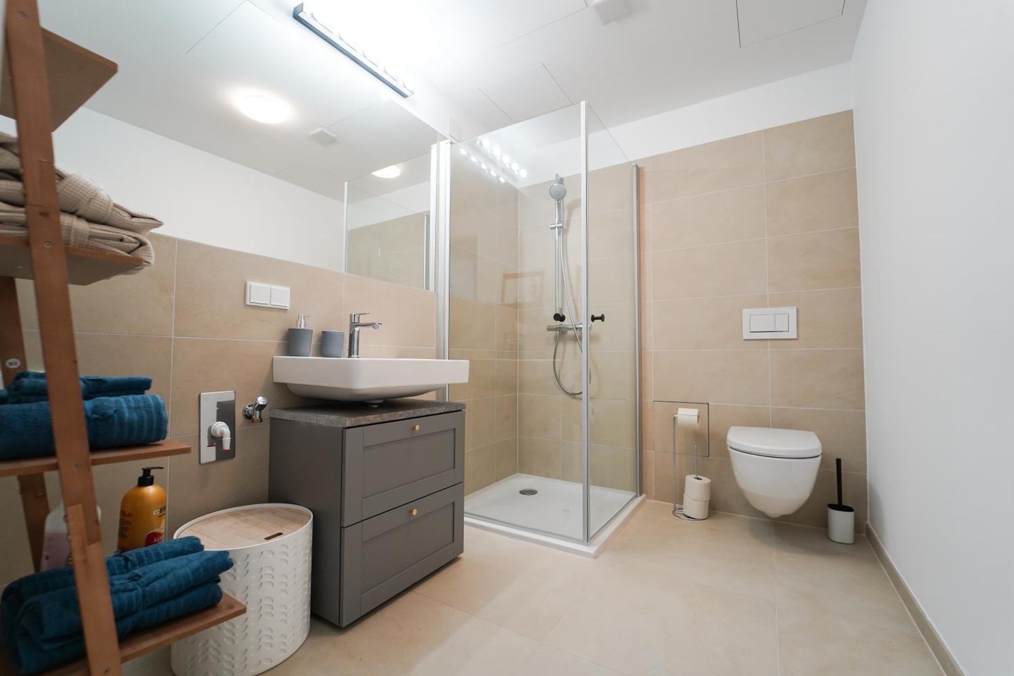 Central Suite Виена Екстериор снимка